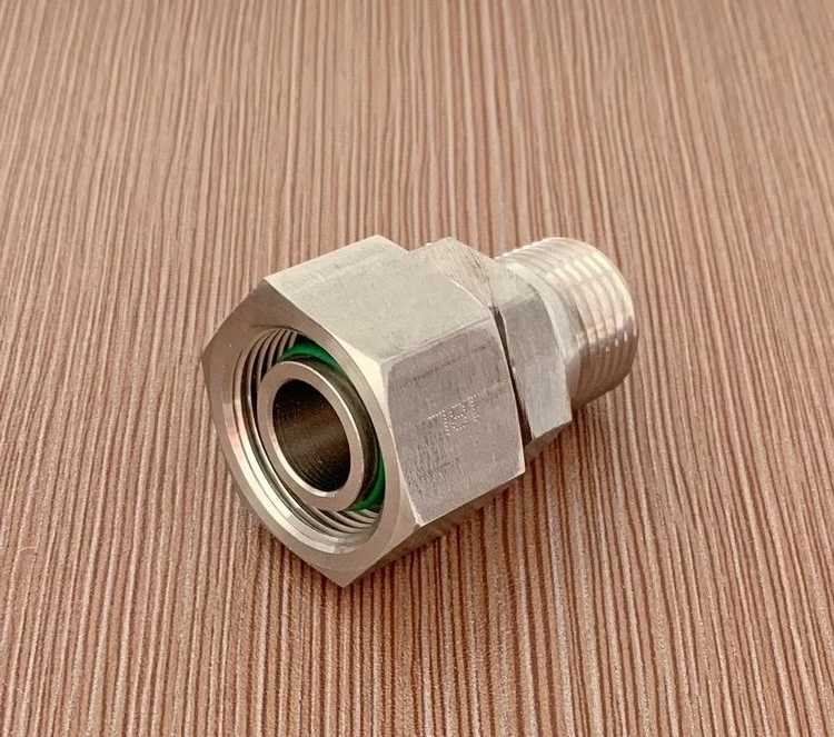 

Stainless Steel Adjustable Straight Connector EGKO-18LNPT1.2