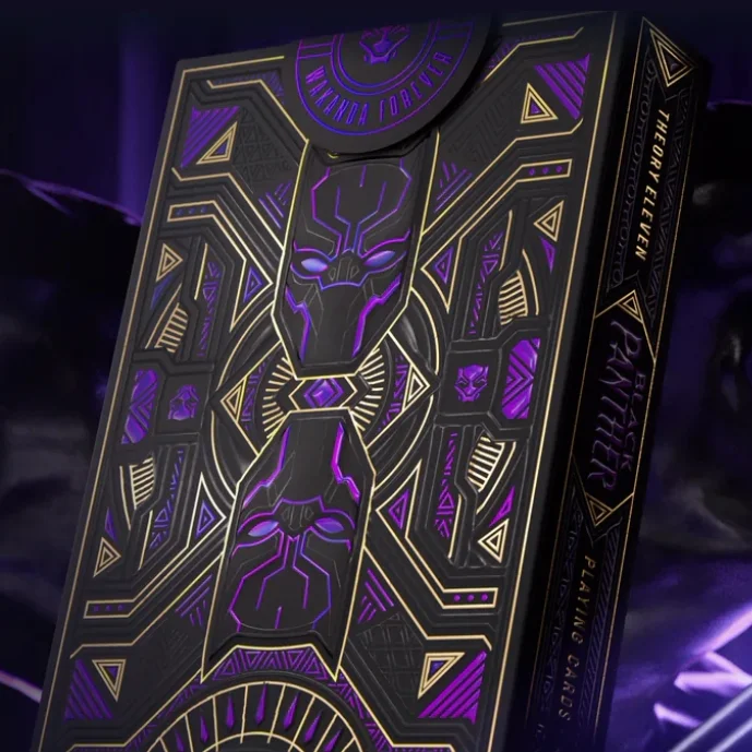 新しいマーベルブラックパンサーポーカーアニメトランプクリエイティブボードゲームエンターテイメントポーカーカードおもちゃファン収集ギフト