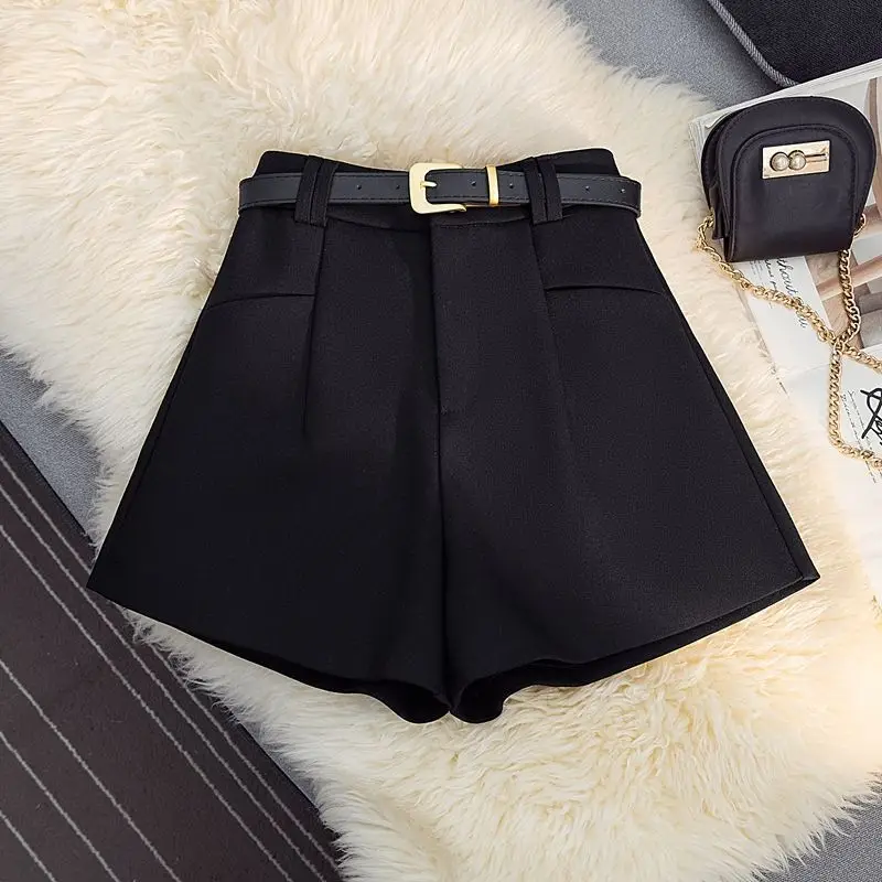 Autumn Winter Solid Elastic Waist All-match A-line Shorts Casual Golden Velvet Shorts Vintage Casual Women Clothing LX495