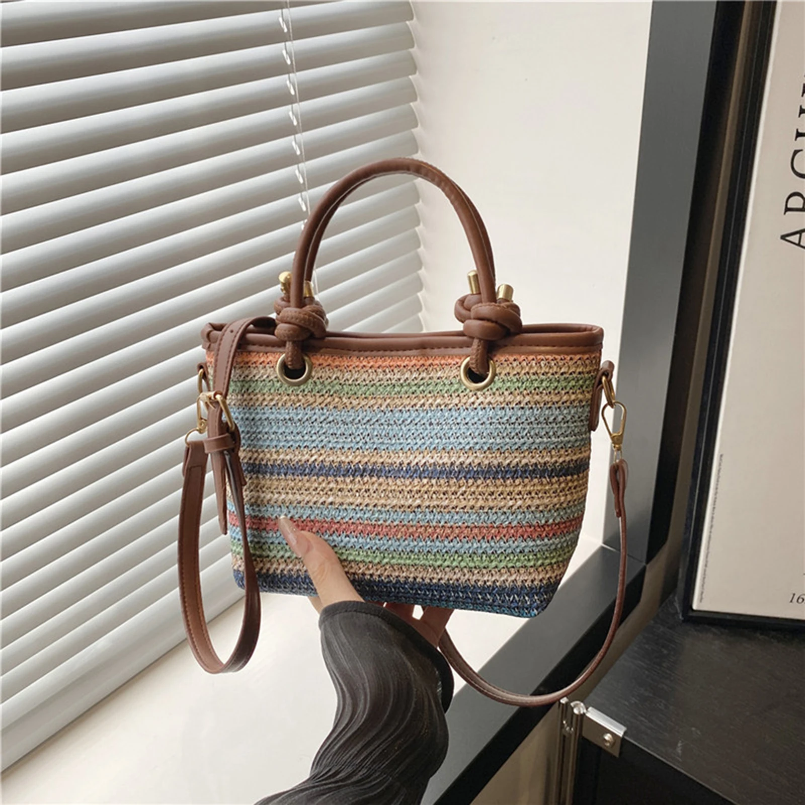 

Женские полосатые соломенные сумки. Модная красочная сумка через плечо с магнитной застежкой для работы, путешествий.