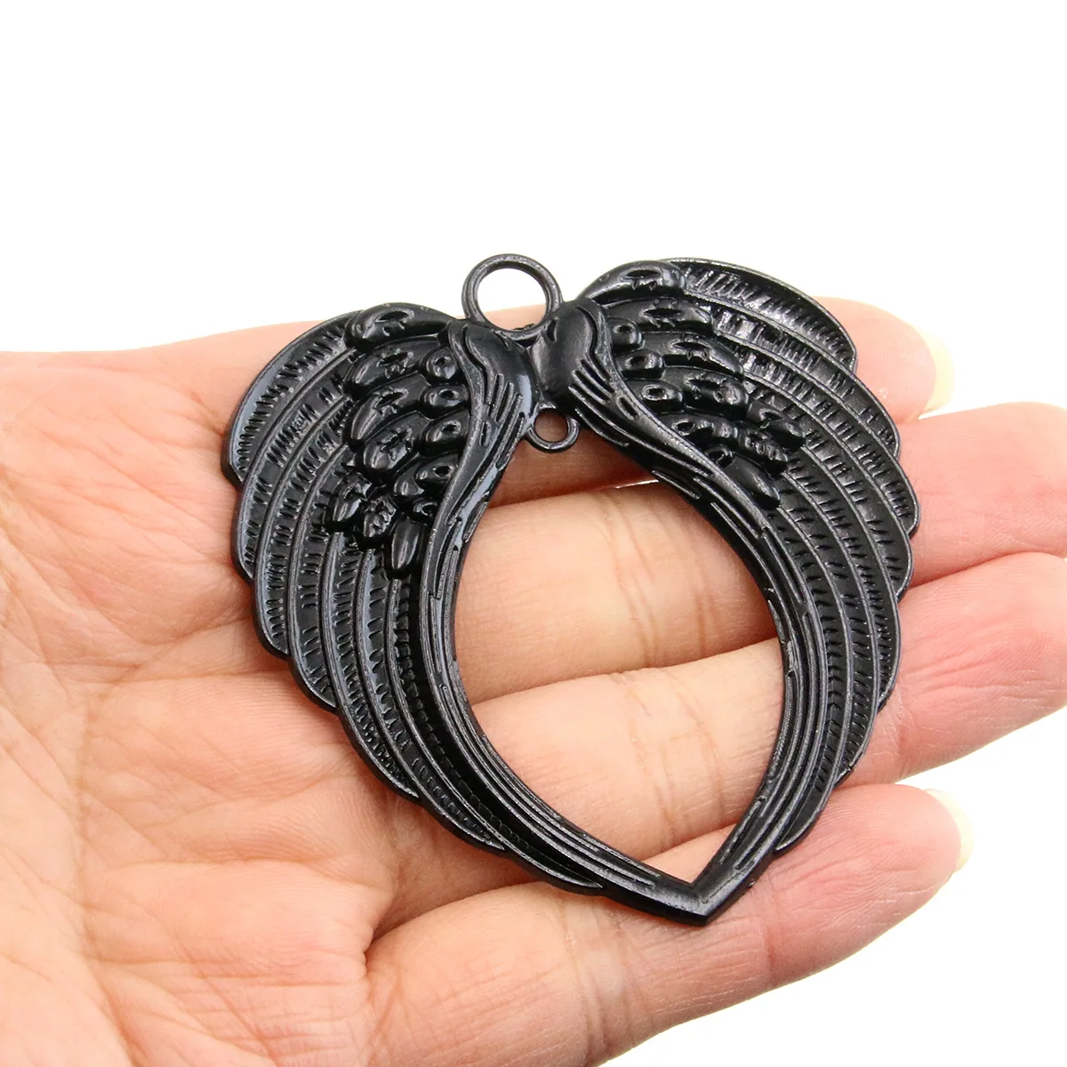 

2PCS 65 * 68mm Electrophoretic Black DIY Zinc Alloy Jewelry Accessories Archangel Wings Pendant