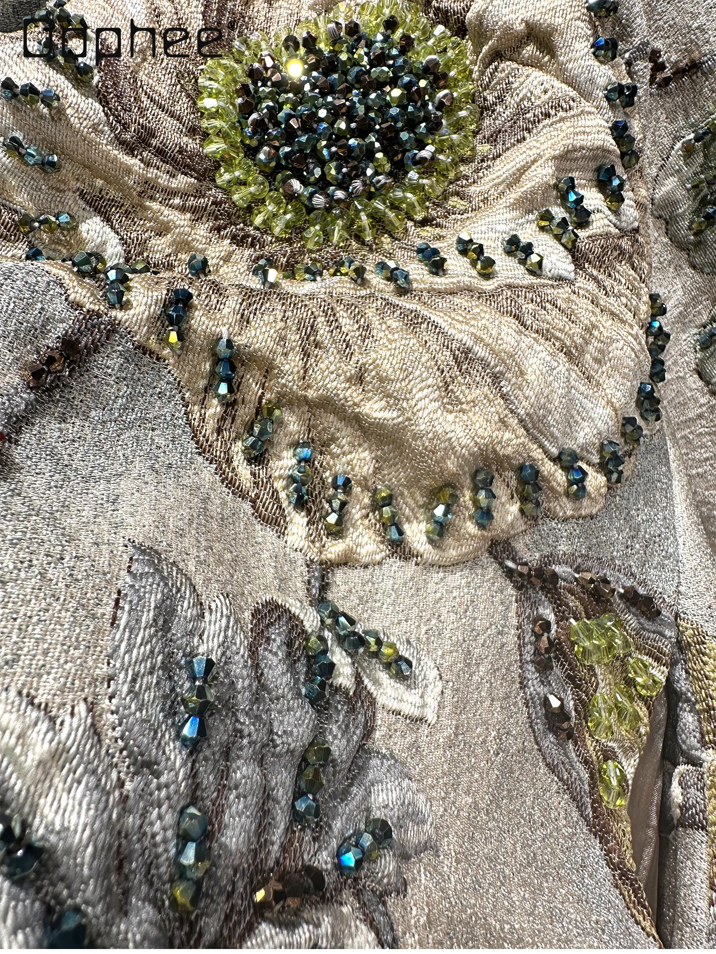 Light Luxury Three-Dimensional Embossed Jacquard Heavy Beading Mid-Length Coat Women Trench Elegant High-End Vintage Loose Coat