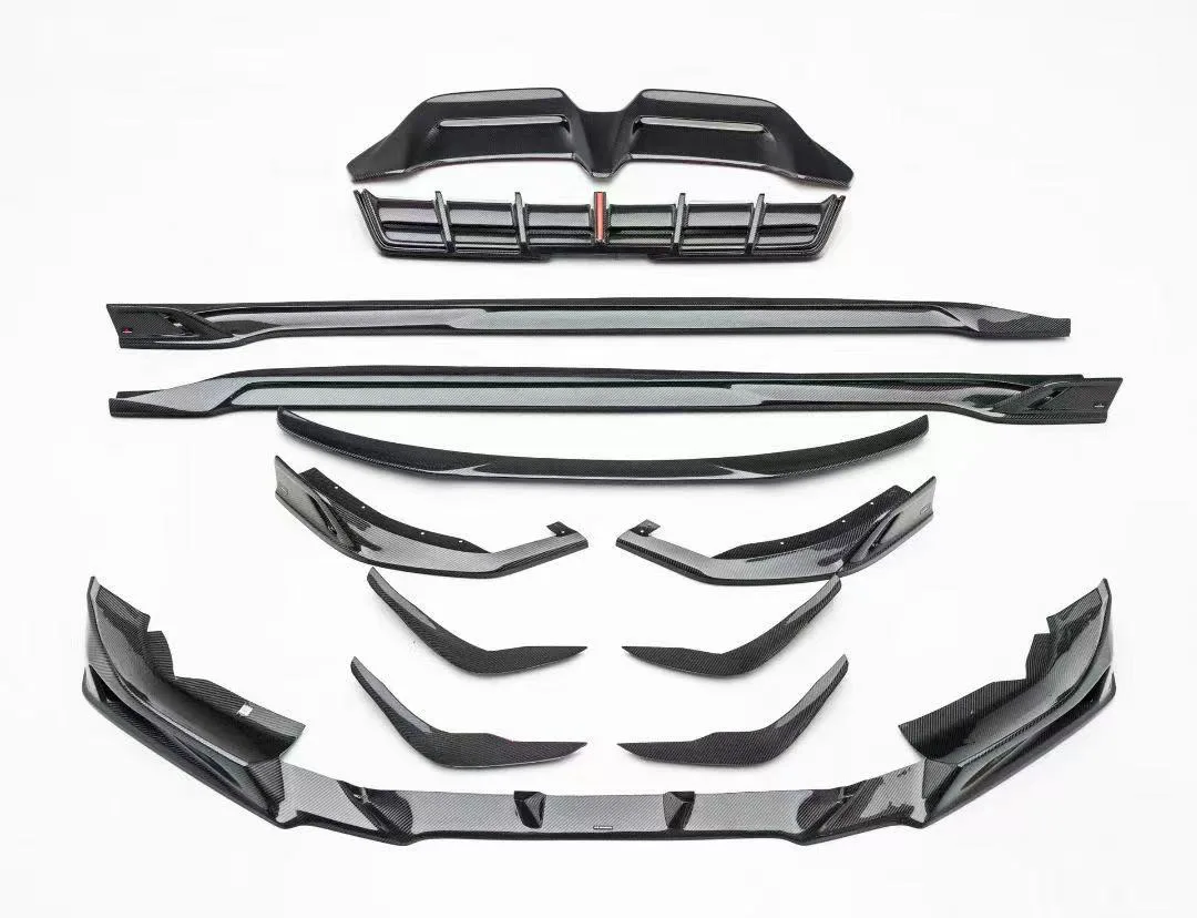 For BMW XM AE Dry Carbon Fiber Front Lip