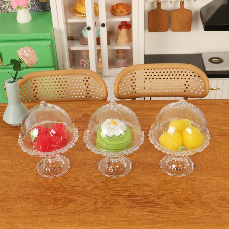 Bandeja alta transparente en miniatura para casa de muñecas, plato de postre con cubierta, bandeja de fruta para pastel, decoración de cocina, accesorios para casa de muñecas, 1:12