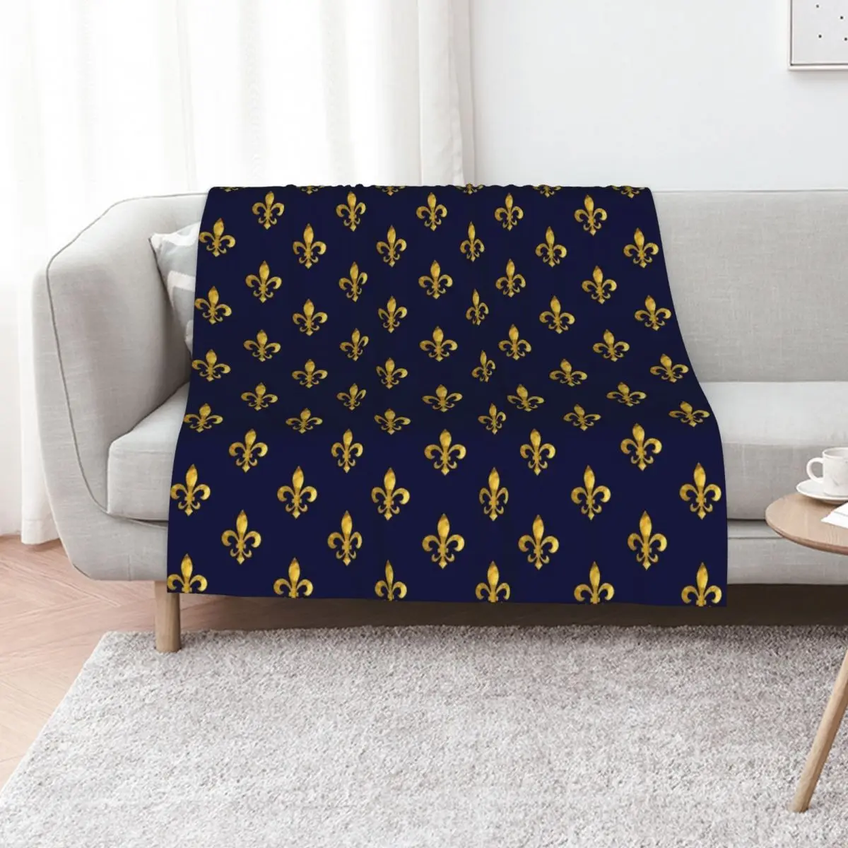

Florence Royal Fleur de Lis Throw Blanket Decorative Sofa Weighted Beach Luxury Brand Blankets