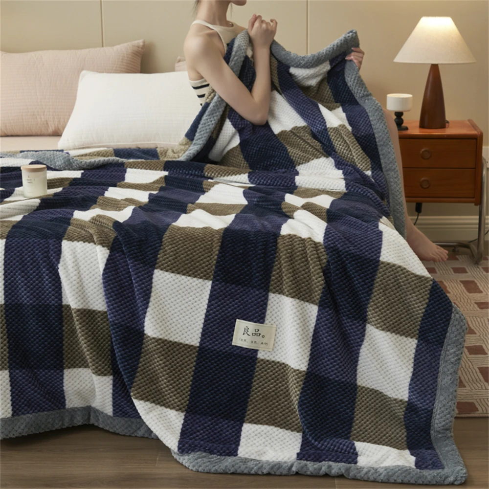 

Knitted Blanket Autumn Warm Blankets for Bed Comfortable Coral Velvet Throw Blanket Skin-Friendly Office Nap Bedspread for Home