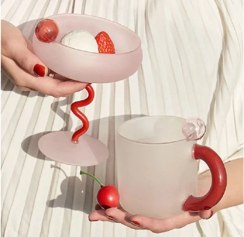 

New Ins Slash Glass Cup Jelly Beans Twisty Goblet Frosted Sweetmeats Cup Of Ice Cream Cereal Bowl Glass Ins Lovely Gifts