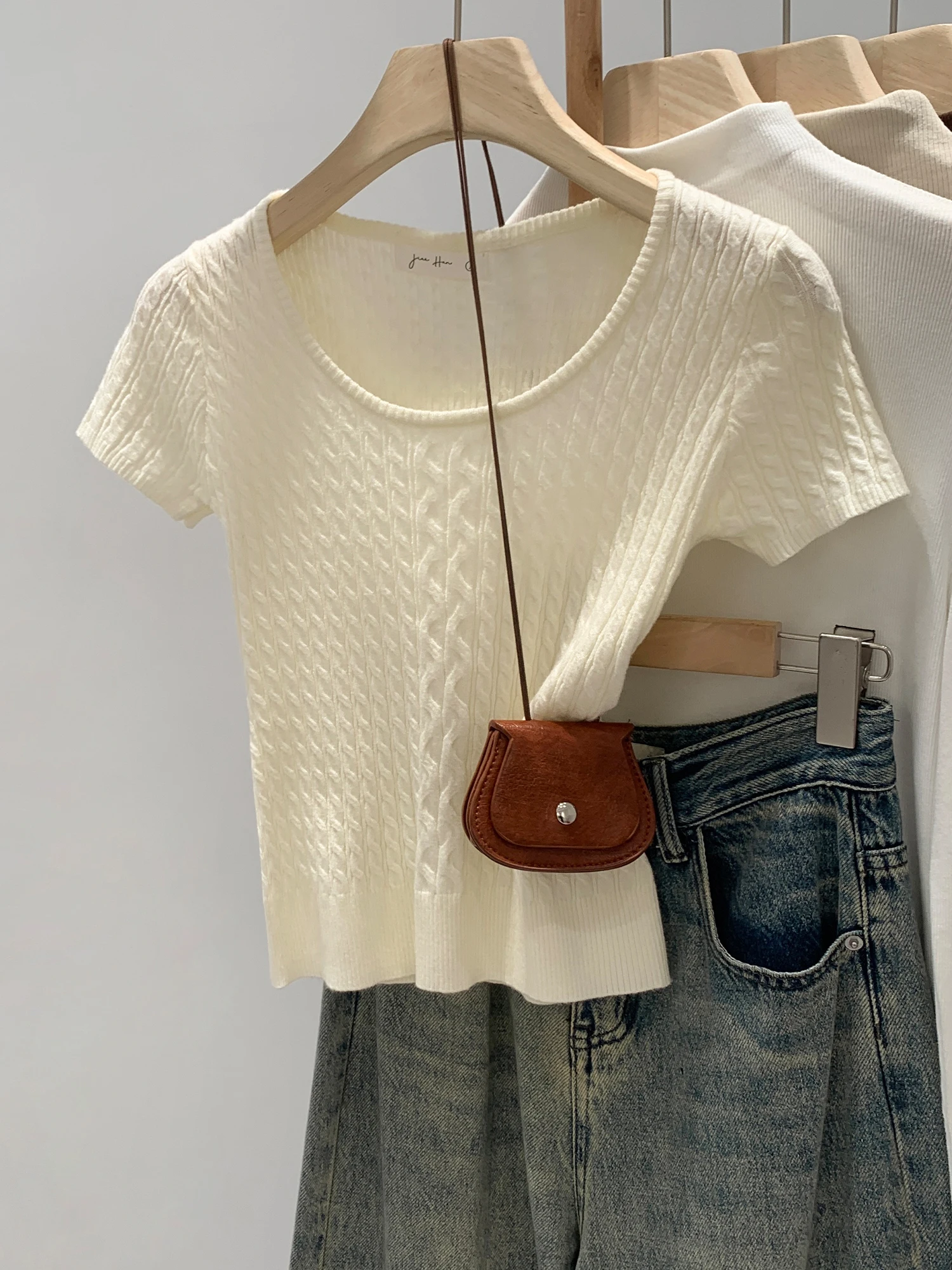 Sweet Style Knitted Short Sleeve T-Shirt Women's Summer New Fashion Pretty round Neck Linen Texture Top Soft Comfortable Fit