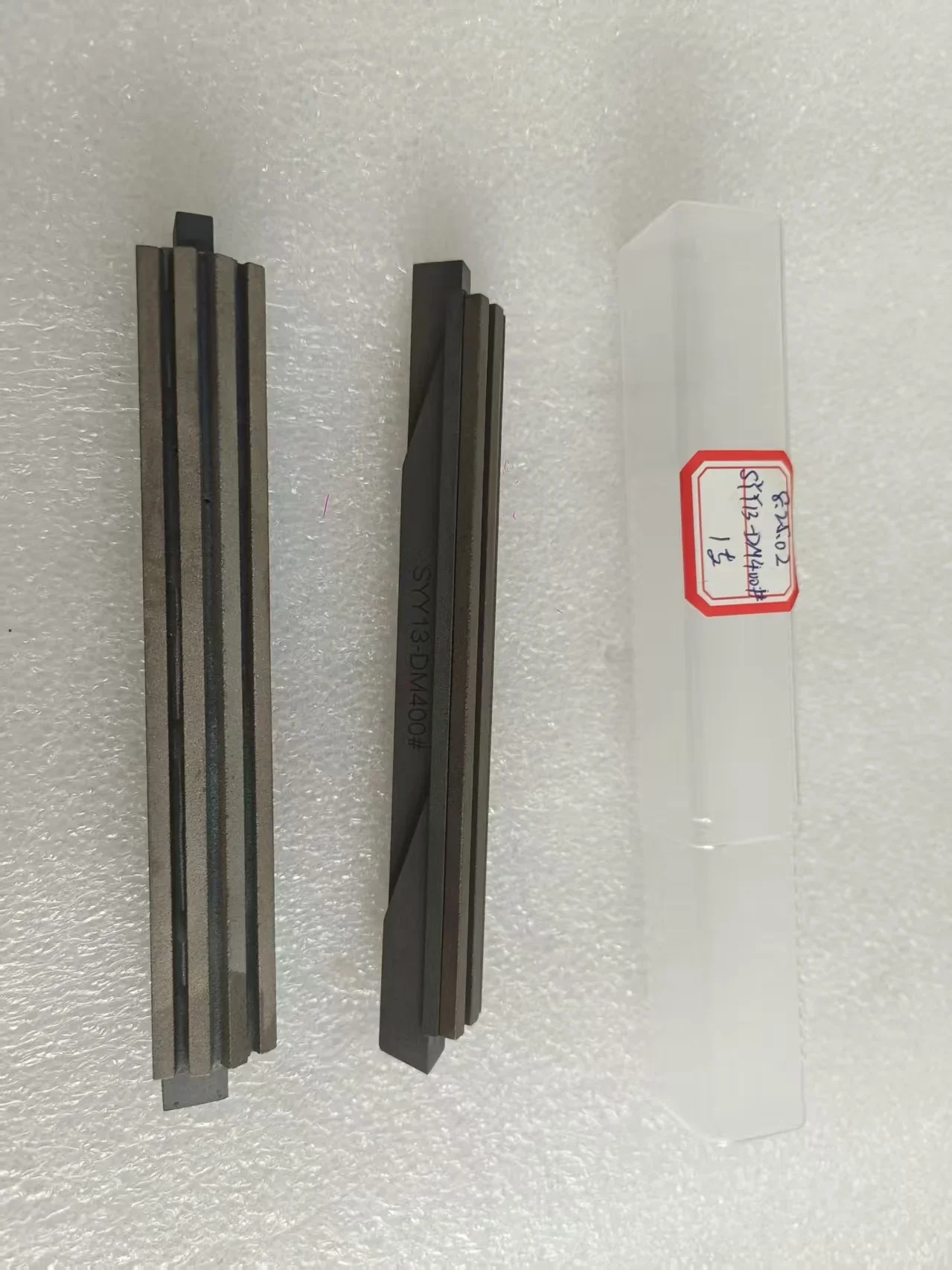 Sunnen SYY13 Diamond Honing Stones in SYY Mandrel for Slotted Pistons / Keyways