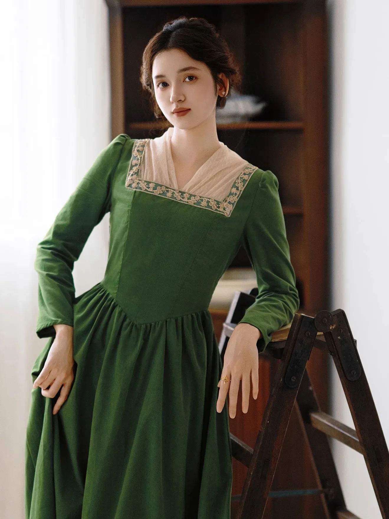 

84-96cm Bust Spring Fall Winter Long Dresses For Women Vintage Elegant Slim V-Neck Long Sleeve 100%Cotton Corduroy Green Dresses