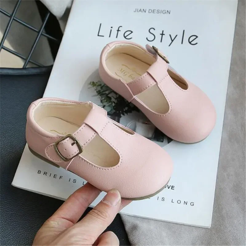 Baby Girls Mary Jane Dress Shoes T-Strap Cut-outs Leather Shoes Ballet Flats Princess Single Shoes Retro Party School Shoe