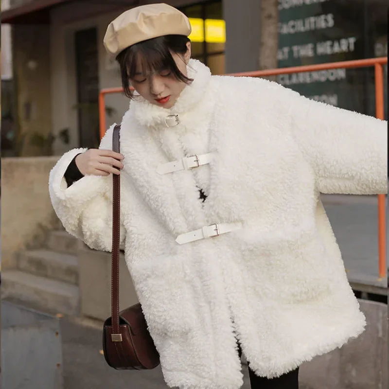 QNPQYX Winter Fashion Women Jackets Harajuku Lambs Wool Fleece Coats Streetwear Black White Oversized Hoodie Sweet Korean Style