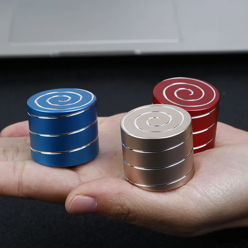 Desktop Decompression Rotating Stainless Steel Cylindrical Gyroscope Office Desk Fidget Gift Optical Illusion Flowing Finger Toy