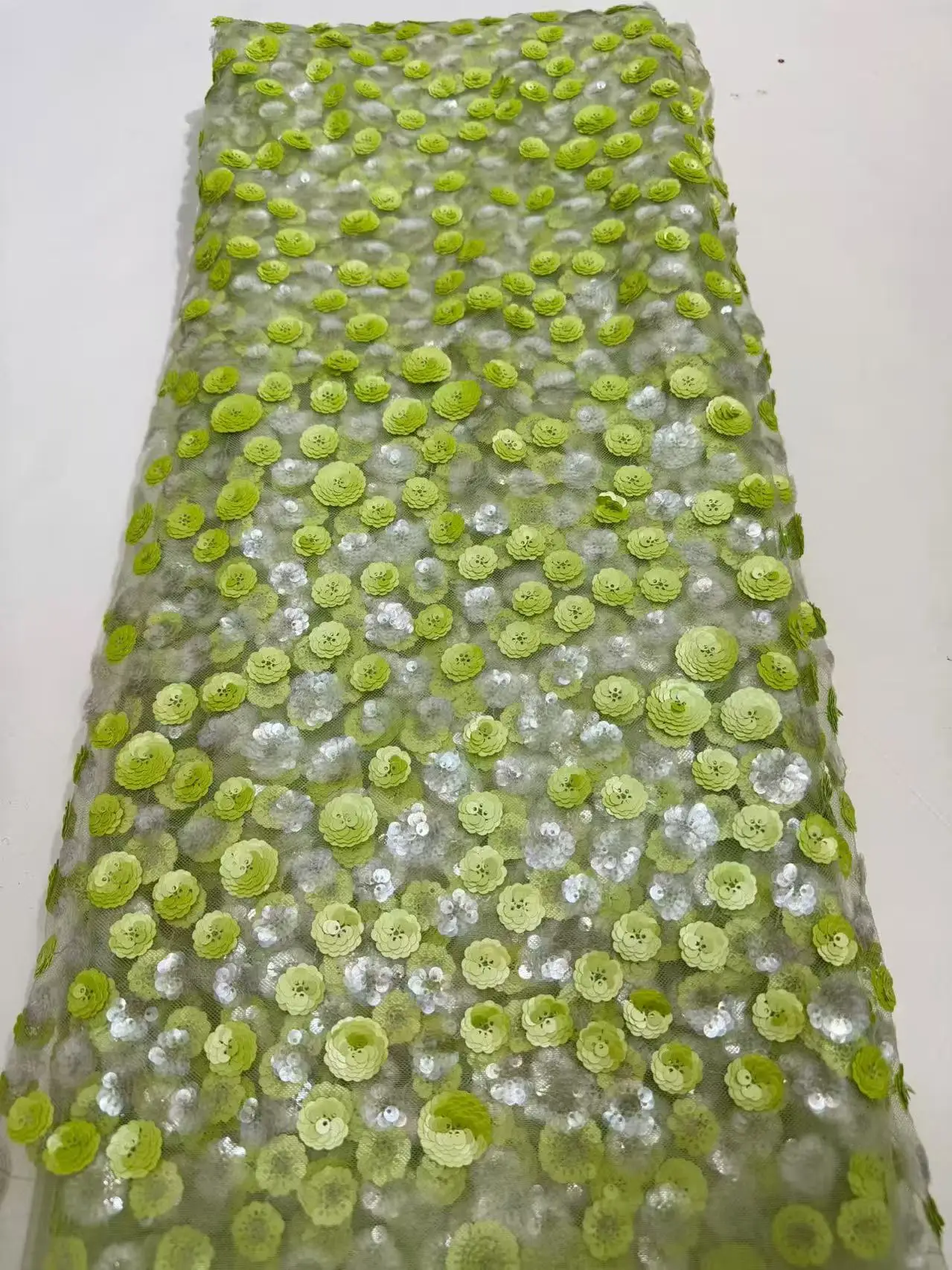 Round Pearl 3D White Sequin Embroidered Tulle Fabric Decorative Mesh Cloth for Clothing Wedding Layout Stage Backdrop Fabric2026