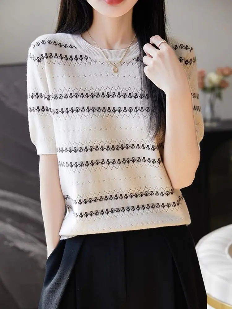 

Элегантный ажурный трикотажный топ: комфортный, повседневный, универсальный летний топ для молодых женщин в корейском стиле, прямого кроя, с коротким рукавом.