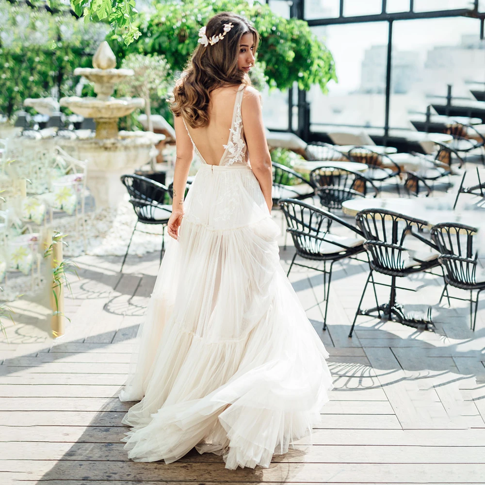 Boho escalonado tul Maxi vestido de novia bordado encaje una línea bohemio al aire libre personalizado cuello en V profundo sin espalda vestido de novia largo