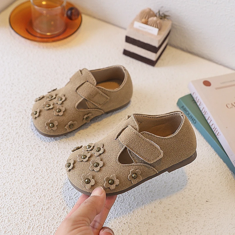 Spring Autumn Baby Girls Casual Shoes Retro Style Flower Children Shoes Toddler Kids Non Slip Soft Soled Infant Shoes