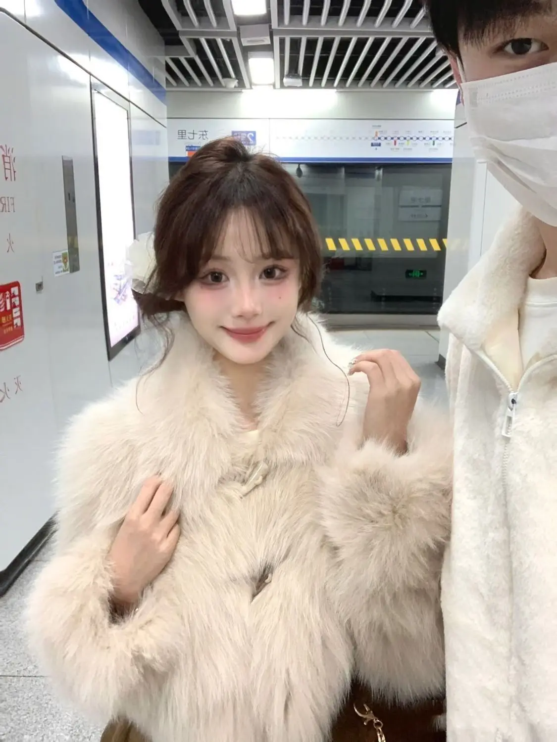 Grüne Mäntel aus Kunstpelz für Damen, hüftlang, normal, Karneval, Tochter, Thermo-Thermo-Polka-Dots-Ärmel, Baumwolle, gepolsterte Wraps, rein, Niche Clean