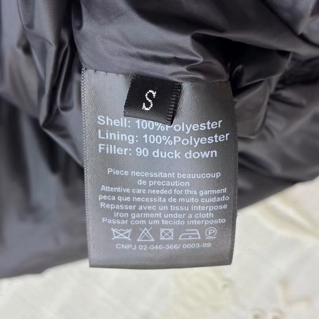 2025年新作 冬用 ホワイトダックダウンコート レディース ゴールドリップボタン ポケット付き ジッパー 長袖 ブラックストライプステッチ カジュアル ショートジャケット