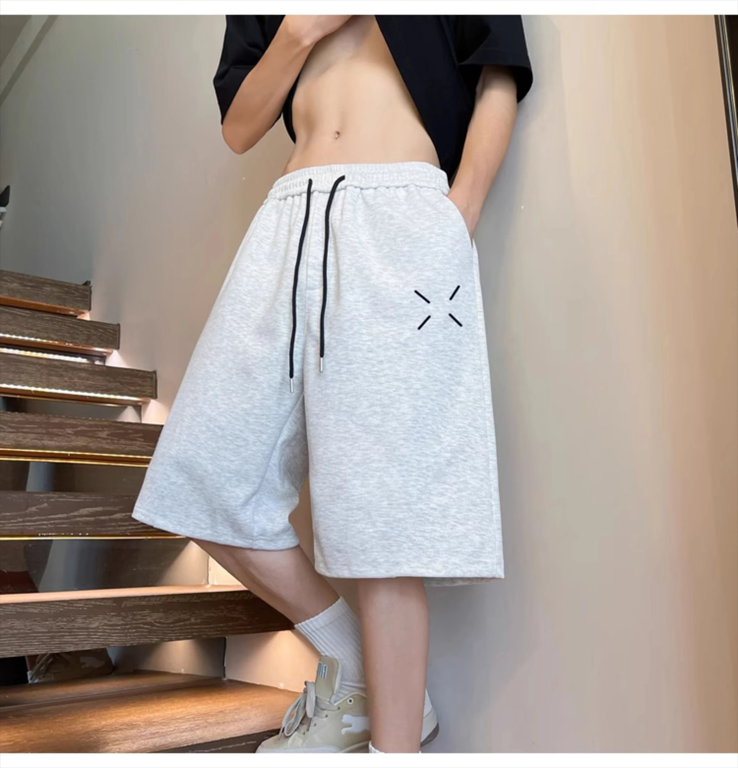 

Shorts Men's Summer 2025 New Casual Five Quarter Pants High Street Trendy Brand Loose Sports Pants Ins