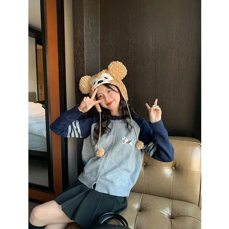 Koreanische Mode Kleine Hund Muster Colorblock Strickjacke Für Frauen 2024 Frühling Neue Herbst Weichen Stoff Kawaii Pullover