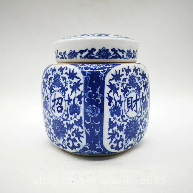 Antique Chinese Jingdezhen Blue and White Porcelain Flower Pattern Tea Leaf Jar