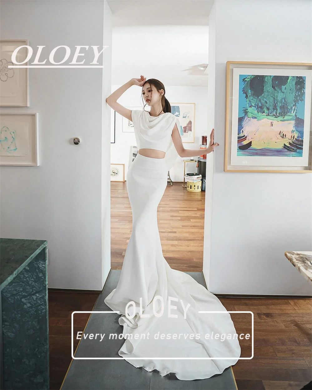 OLOEY Unique Ivory Wedding Dresses tTwo PCS Korea Photoshoot Bridal Gowns Customized Boat Neck Top with Long Mermaid Skirt