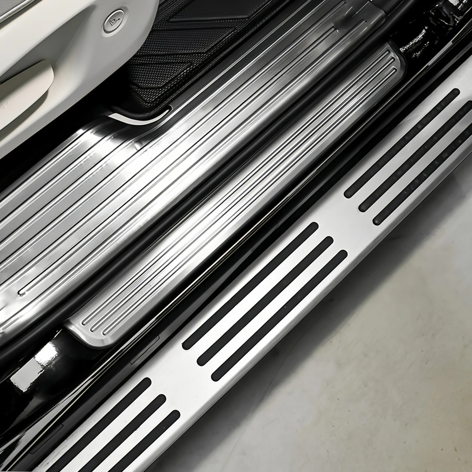 Stainless Steel Silver 4pcs Inside Door Sill Scuff Plate+4pcs Outside Threshold Guard Protector Cover For Hyundai IONIQ 9