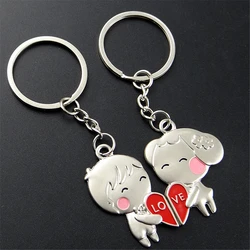 LLavero de corazón de muñeca de dibujos animados de Metal para hombres y mujeres, carta de amor romántica, llavero de pareja, regalos del Día de San Valentín, lindo, 2 piezas