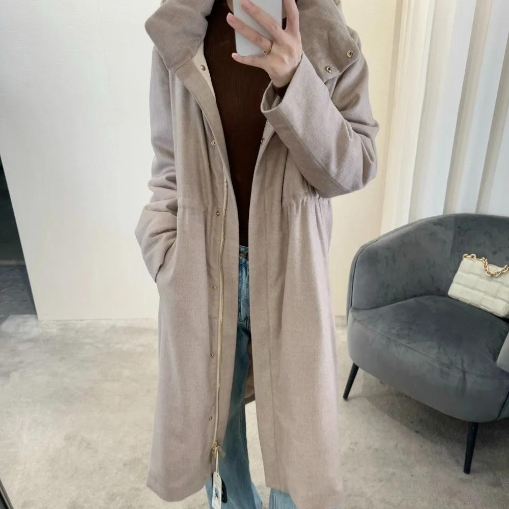 2026 Winter Women Goose Down Filled Hooded Long Coat Grey Beige Stand Collar Inner Drawstring  Side Slit Warm and Cozy Outerwear