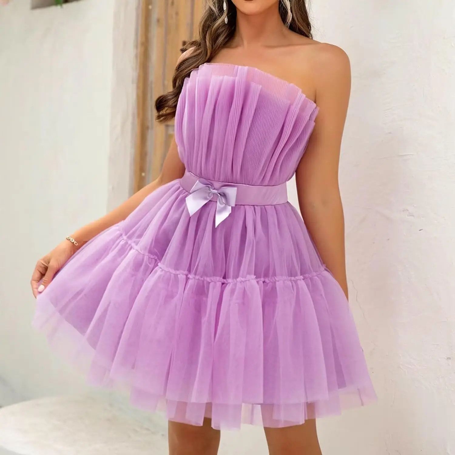 

Women Short Puffy Ball Gown Strapless Tulle Homecoming Dresses Mini Cocktail Party Evening Bridesmaid Party Short Dress With Bow