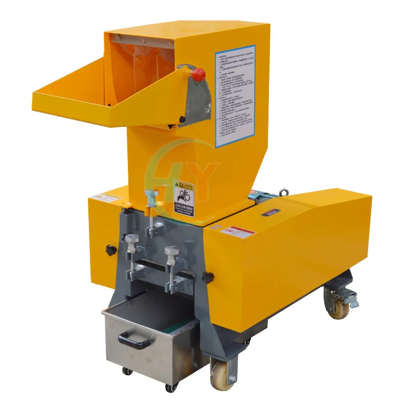 Industrial Plastic Bottle Shredding Crushing Machine Small Scrap Crusher For Sale Mini Shredder For Plastic Bottle