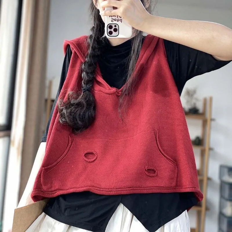 

Autumn New Solid Color Japanese Style Literary Hole Curling Loose Casual Personality Versatile Hooded V-neck Knitted Vest