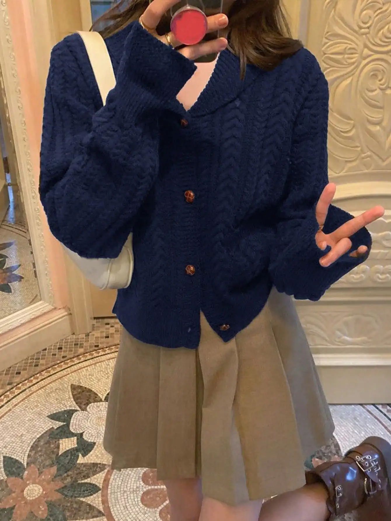 

Korean Chic Autumn and Winter Gentle Style Age-Reducing Sweet Navy Collar Knitwear High-End Retro Twist Knitwear for Women