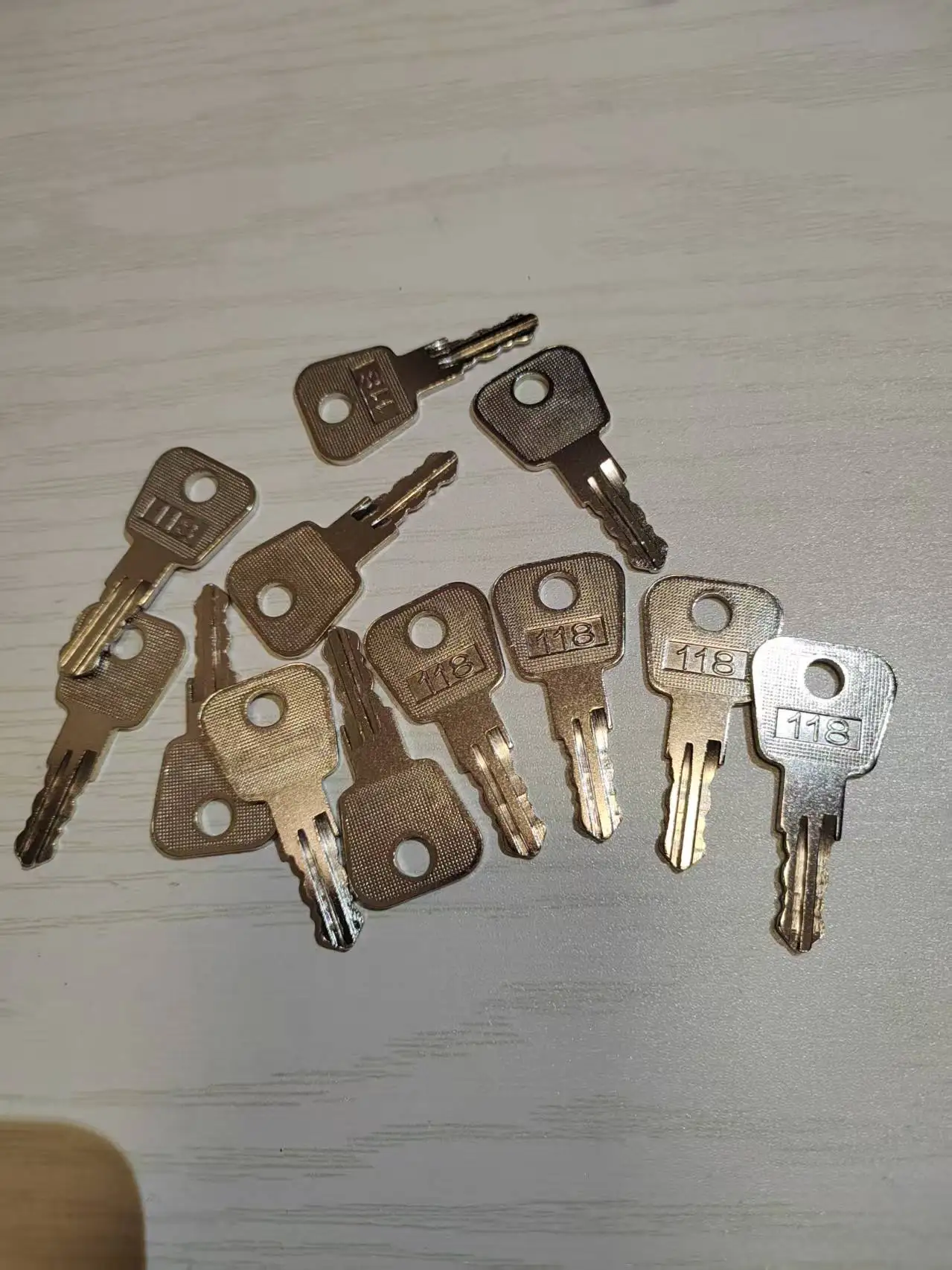 10 قطعة مفتاح رافعة شوكية كهربائية مفتاح عالمي مناسب لـ Linde وHeli وZhongli وYonghengli 801 802 118