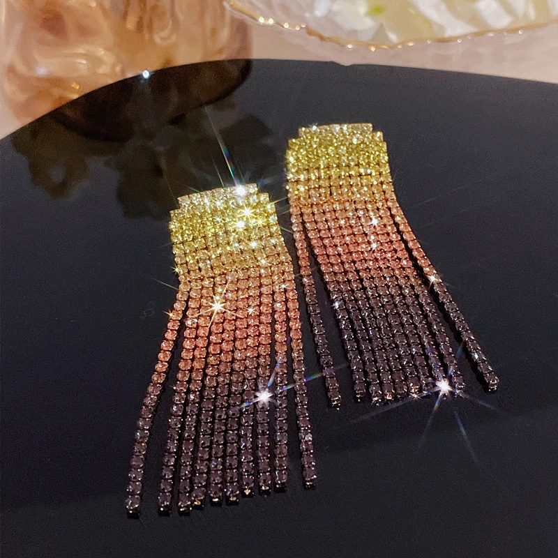 2024 Luxury Women\'s Earrings Geometric Long Tassel Crystal Rhinestone Drop Earrings New Shiny Wedding Statement Party Jewelry