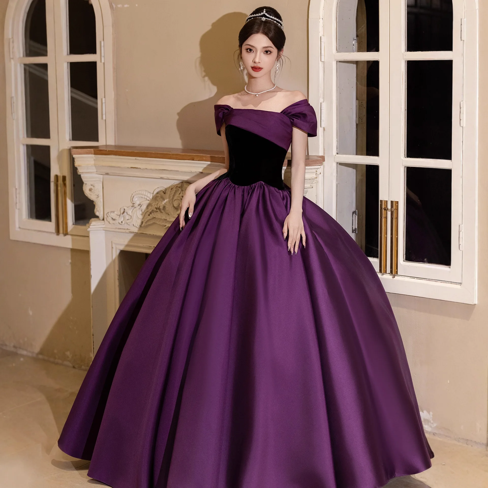 

Элегантное фиолетовое вечернее платье на одно плечо для концертов и торжеств, высококачественное бальное платье для женщин, для вечеринок и мероприятий.