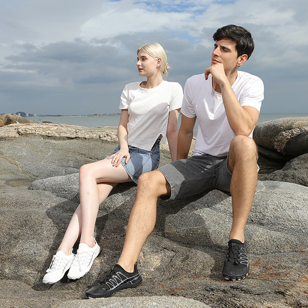 Buty do wody Lekkie buty do wody Szybkoschnące buty plażowe boso Antypoślizgowe trampki do biegania Oddychające na plażę na świeżym powietrzu