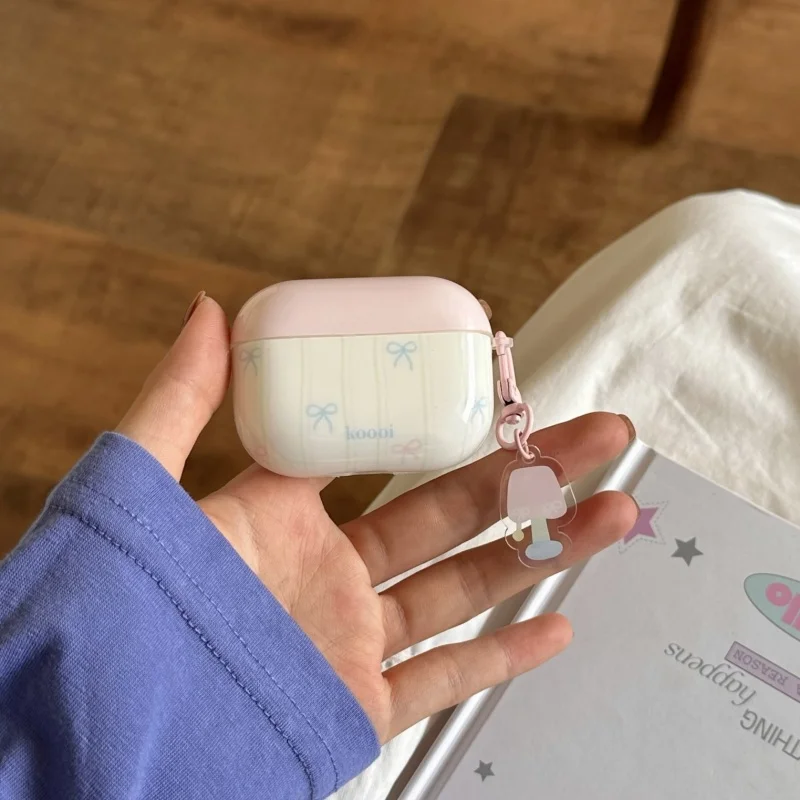 

Bow tie style women's earphone case with hook for Apple Airpods 2 Pro pro2 airpods 3 Airpods 4