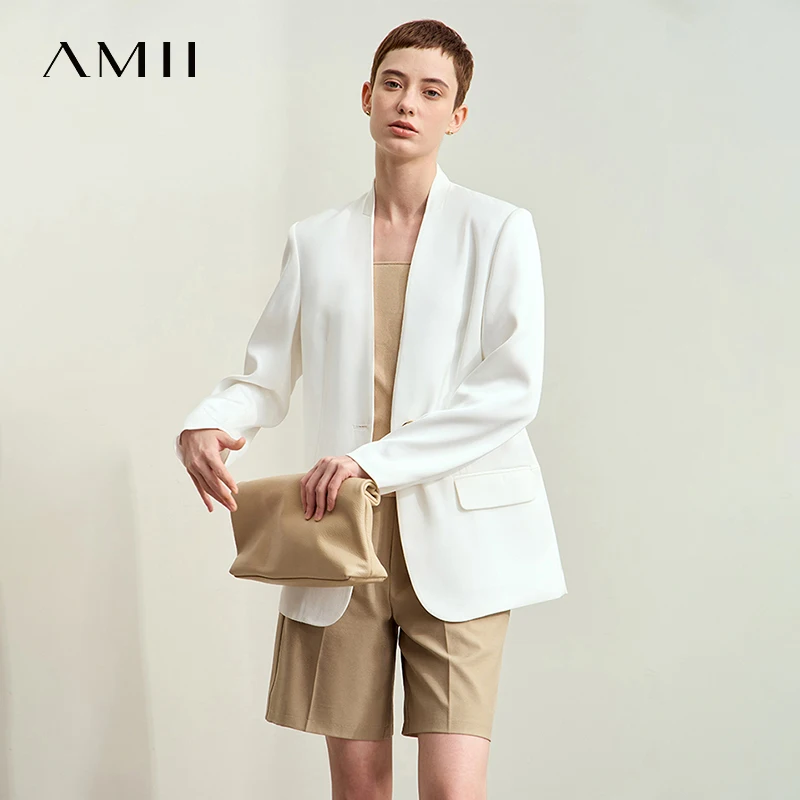 Amii بساطتها سترة نسائية 2025 الخريف جديد ركاب بليزرات للنساء الخامس الرقبة طويلة الأكمام مستقيم الساتان معطف الإناث 12443056