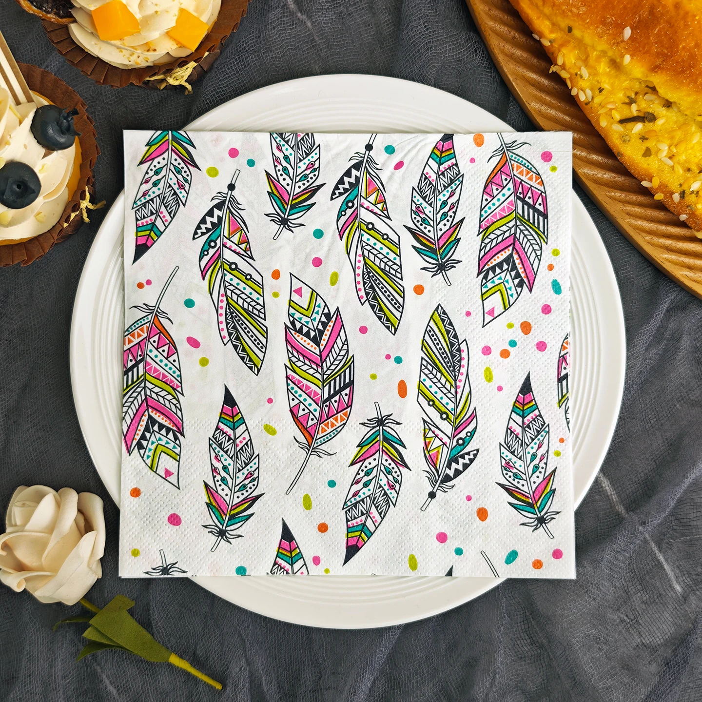 20/50pcs 33*33cm 2ply American-style feathers Napkins Suitab