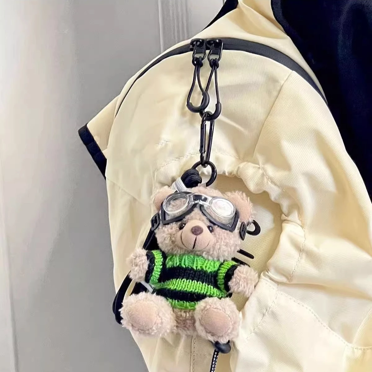 الإبداعية الدب الصغير المفاتيح أفخم البني لطيف الدب مع الملابس الكرتون الباندا دمية سلسلة مفاتيح حقيبة قلادة زوجين Keyrings الهدايا