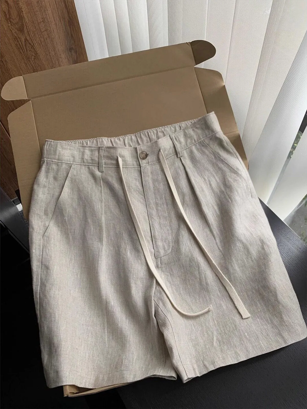 Casual Cotton Lin Men's Short Pants Pleated Thin Drawstring Five-Point Lightweight Straight Leg Trendy Shorts for Commuting