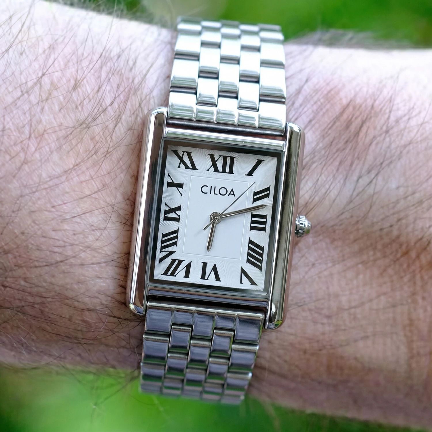 

CILOA Men's Retro Square Watch Roman Numeral White Dial Stainless Steel Bracelet Business Casual Quartz Wristwatch