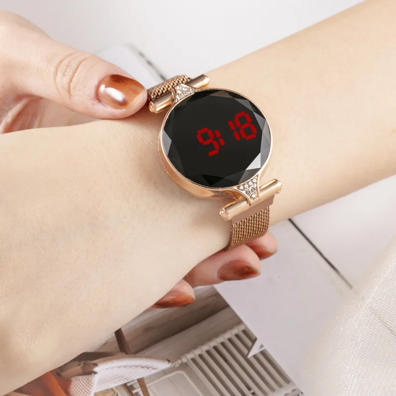 LED Quartz Wristwatch Female Clock Luxury Digital Magnet Watches for Women Rose Gold Stainless Steel Dress Relogio Feminino Drop