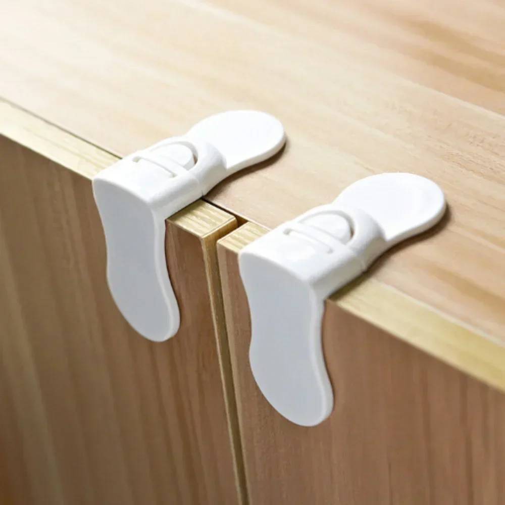 1-5pcs Baby Safety Lock Anti-pinch Hand Kids Security Buckle Self-adhesive Multi-use for Drawer Cabinet Refrigerator Prevent-pet