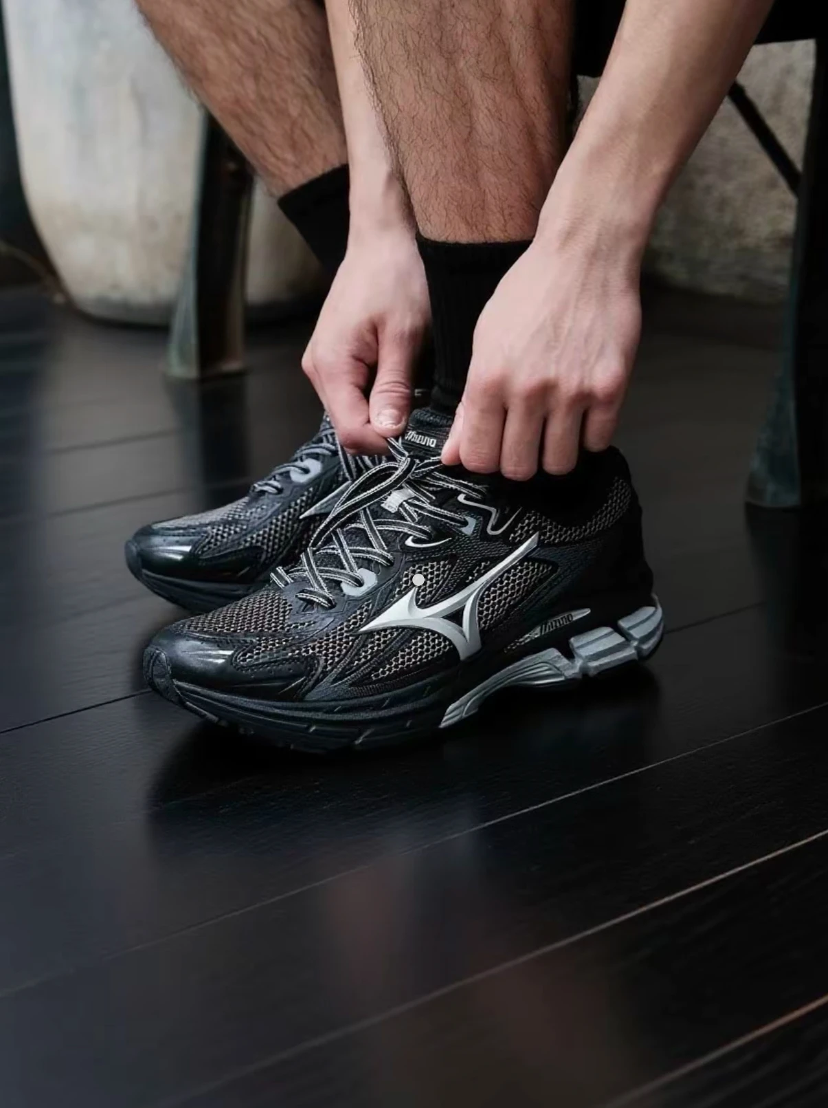 حذاء ASICS متعدد الاستخدامات ومقاوم للاهتراء وممتص للصدمات وخفيف الوزن ومنخفض القطع كاجوال للتنقل لكل من الرجال والنساء #1