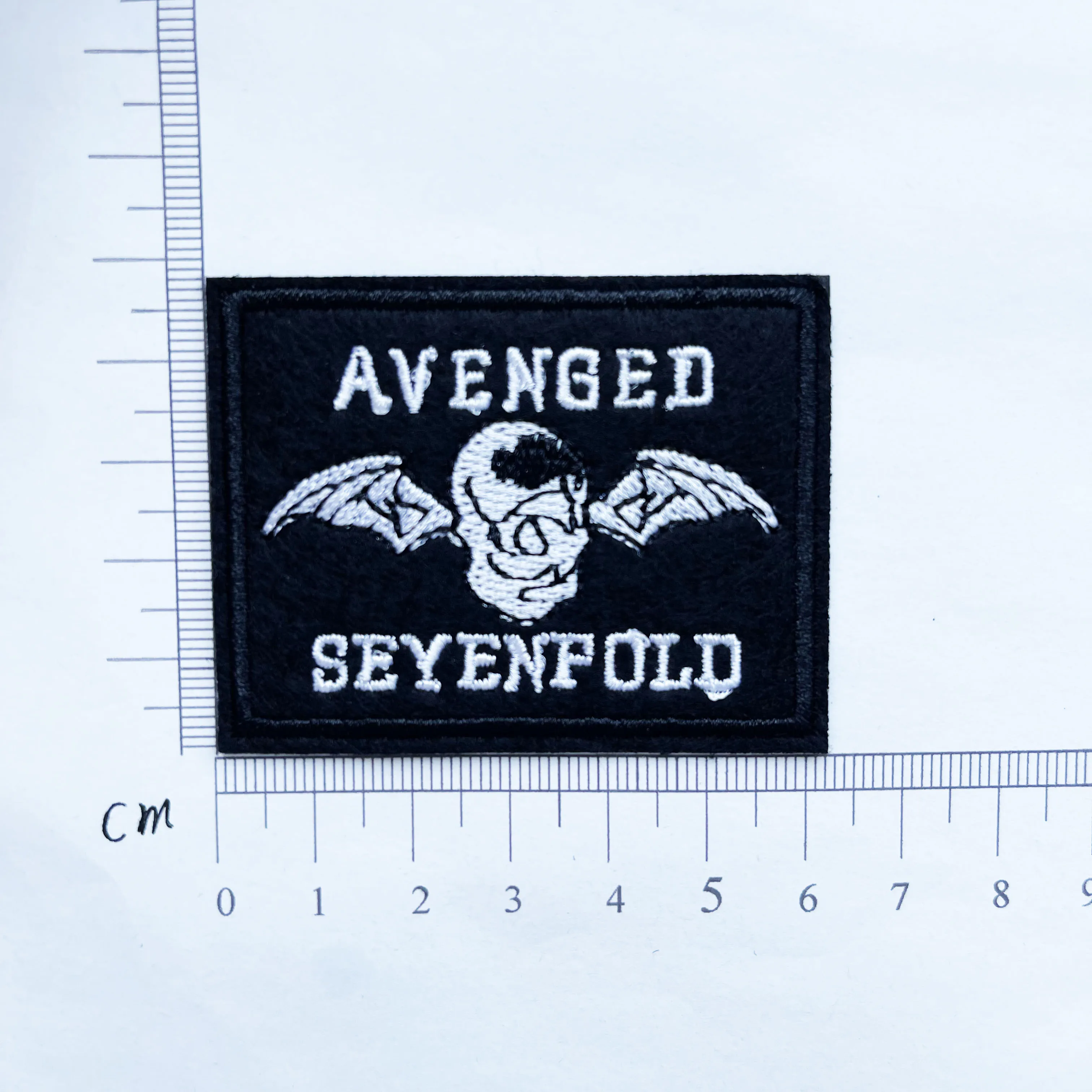 Rock Patches Embroidered Heavy Metal Patch for Clothing music Patches Music Punk Badges Skull Hand Sewing Applique for Jacket