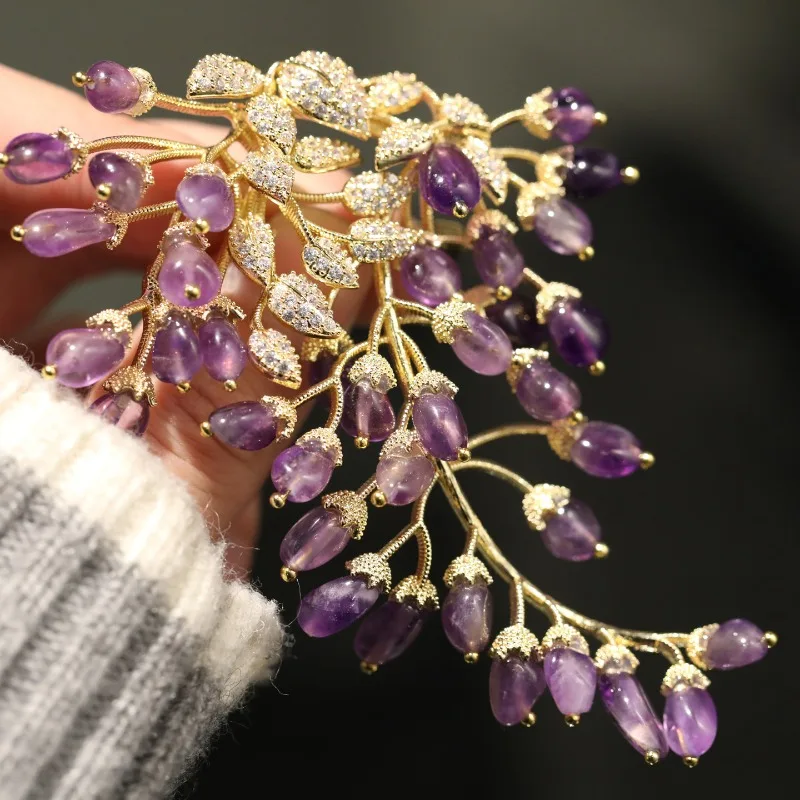 Popular natural crystal wisteria brooch, high-end luxury new jewelry brooch