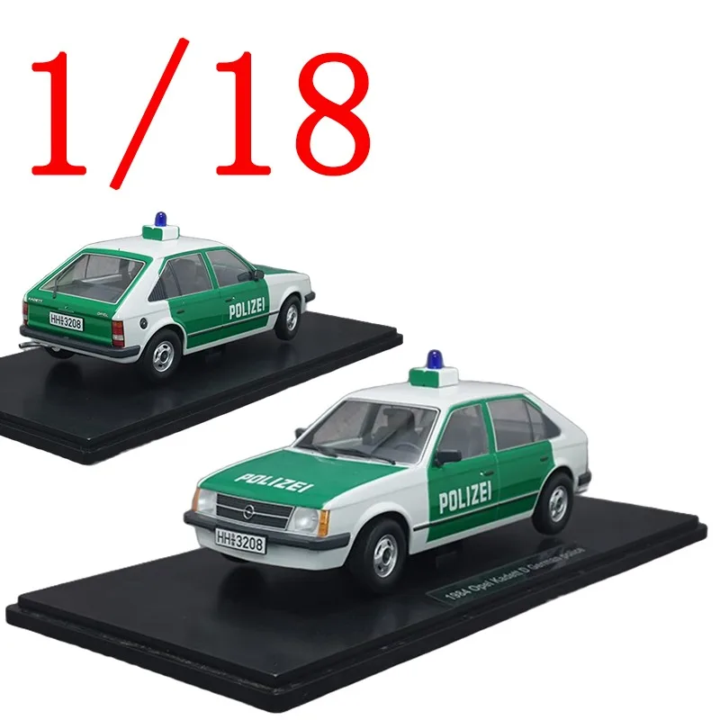 

Triple9, литая под давлением модель автомобиля из сплава Opel в масштабе 1/18, Opel Kadett D 1984, полицейский автомобиль, зеленый игровой транспорт, игрушки для мальчиков, подарок, оригинальная коробка